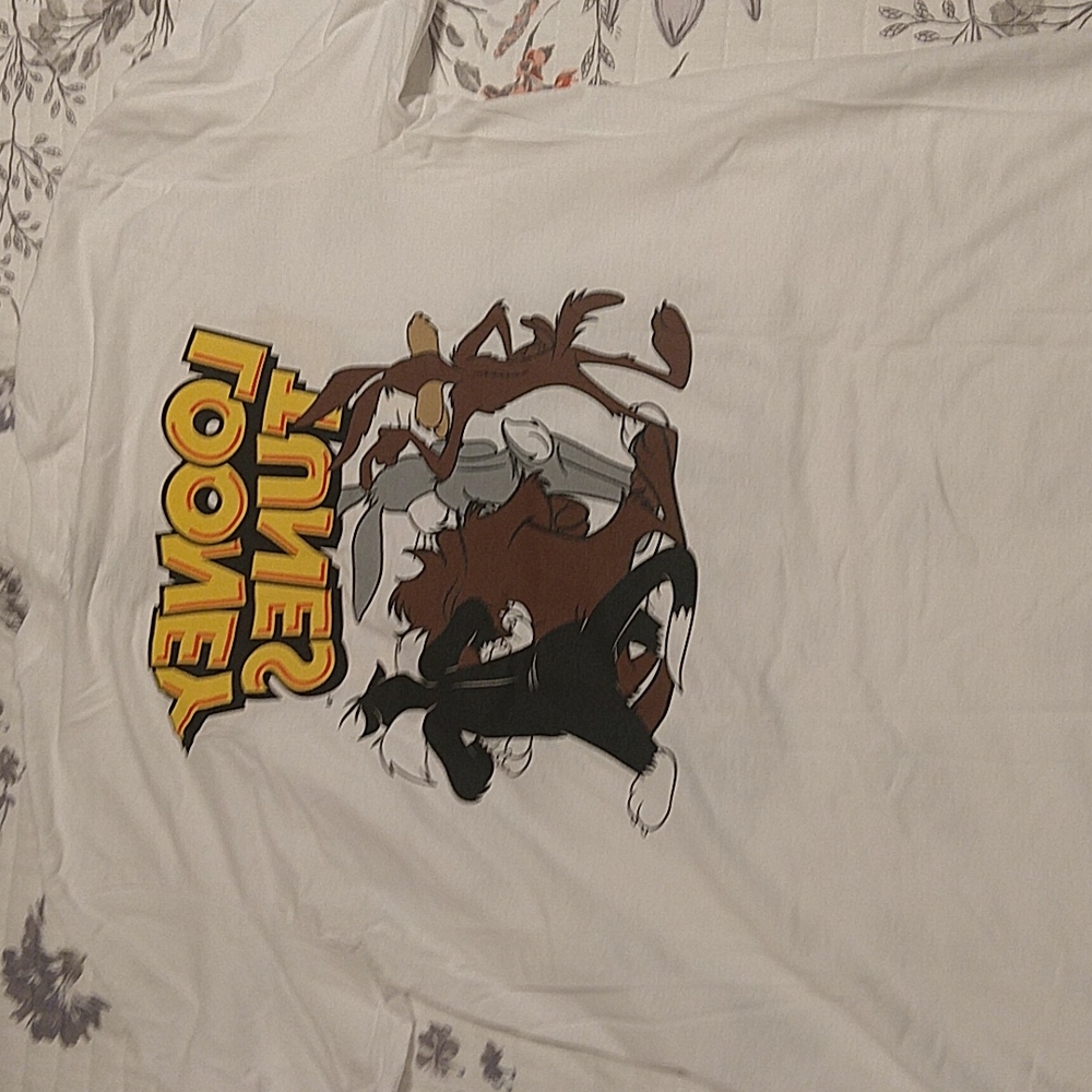 T-shirt - Picture 4 of 5